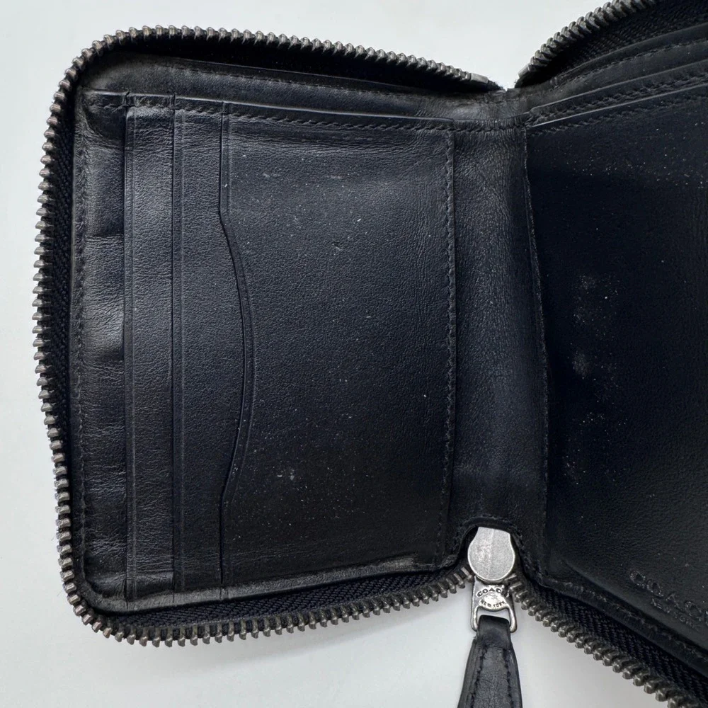 Pre owned Coach Zip around Bifold Coin Wallet Signature Charcoal/Black Canvas